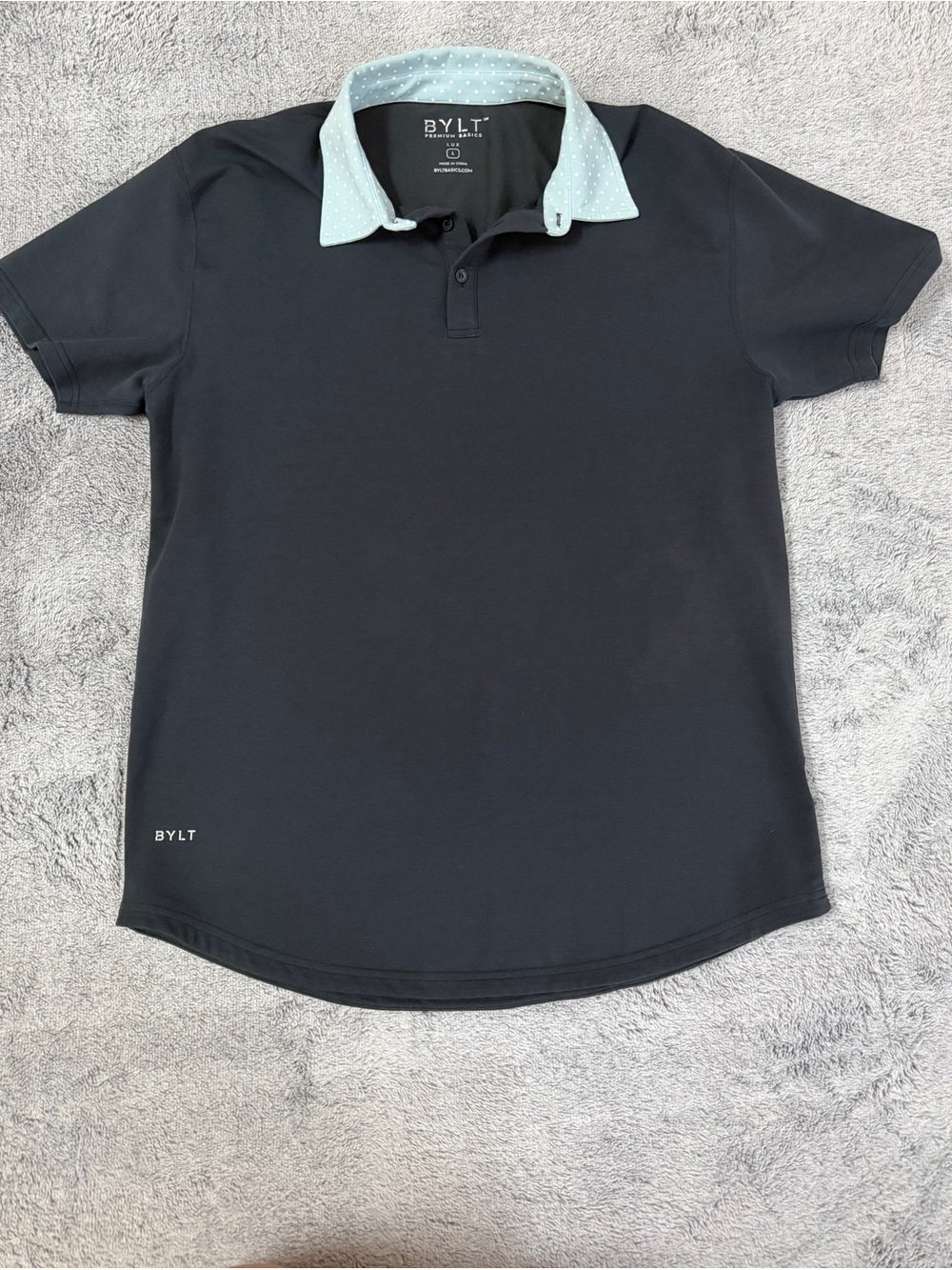 Women’s bylt basics size large Polo Shirt with Light Blue Contrast Collar